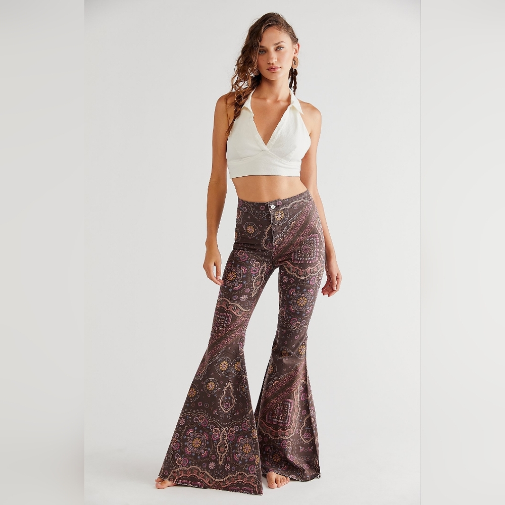 Free People Just Float On Flare Printed Purple Paisley Pants Women's Size 31 NWT